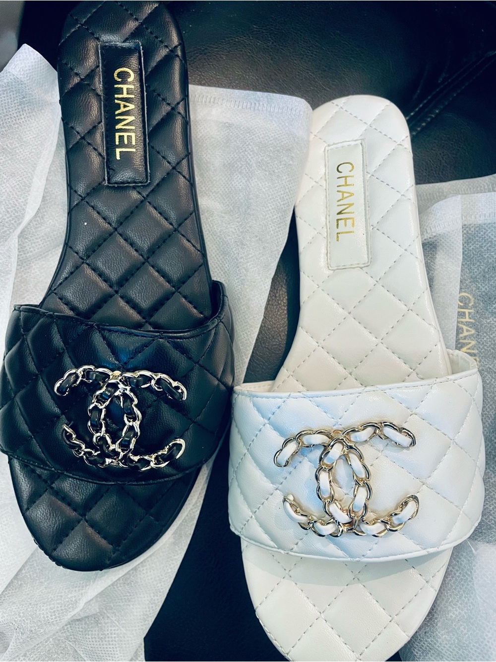 🔥 Chanel Black OR White Quilted  Sandals with Iconic chain CC size 42 10 11